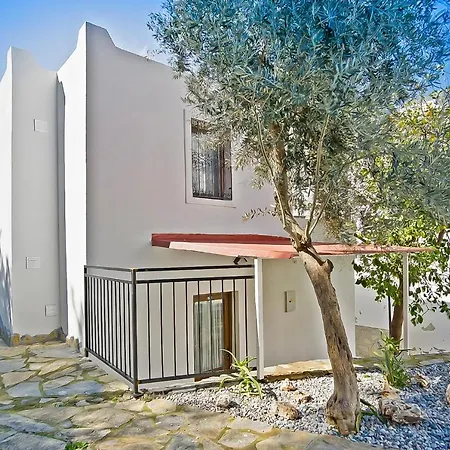 Dolphin Residences - Begonya 1 Lejlighed